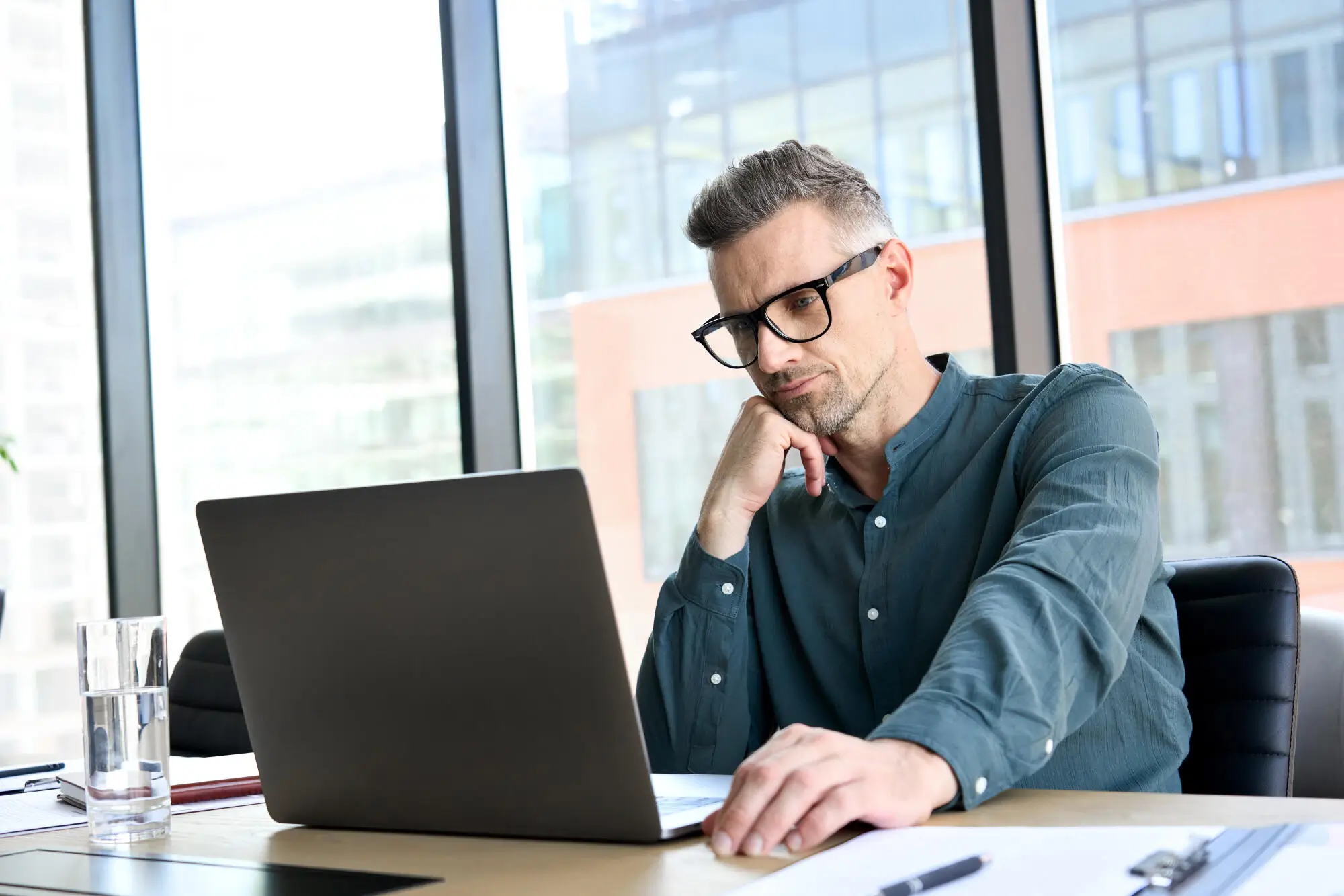 Investing in REITs: Exploring the Benefits of Real Estate Investment Trusts (REITs)